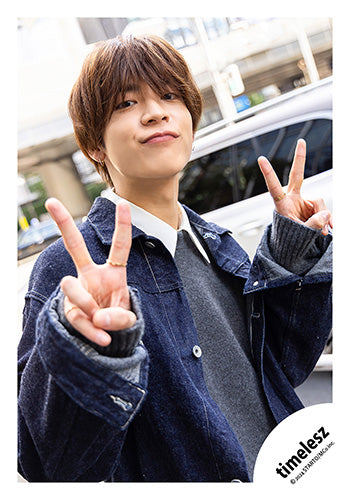 【No.TSZ24-379】Single「because」MV & jacket photo off-shot