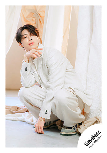 【No.TSZ25-266】Album「FAM」MV & jacket photo off-shot