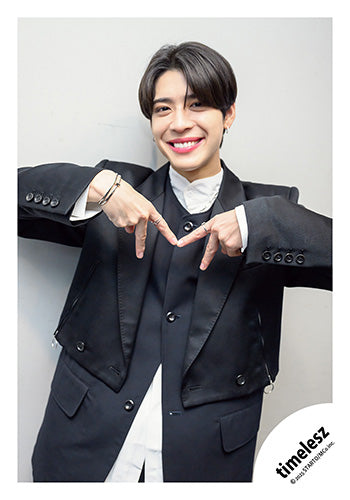 【No.TSZ25-417】「We're timelesz LIVE TOUR 2025 episode 1 〜FAM〜」Goods off-shot