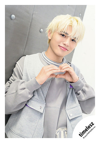 【No.TSZ25-462】「We're timelesz LIVE TOUR 2025 episode 1 〜FAM〜」Goods off-shot