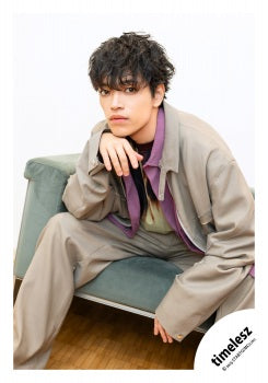 【No.TSZ25-817】「We're timelesz LIVE TOUR 2025-2026　episode 1 FAM DOME」Goods off-shot