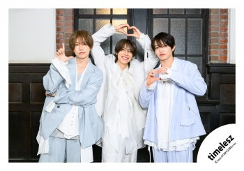 【No.TSZ26-037】Album「MOMENTUM」MV & jacket photo off-shot