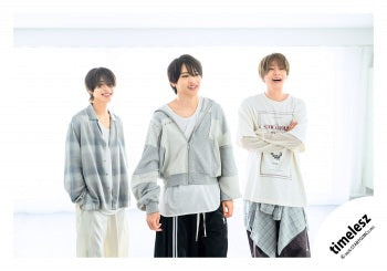 【No.TSZ26-042】Album「MOMENTUM」MV & jacket photo off-shot