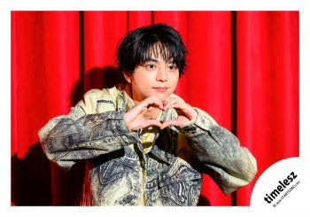 【No.TSZ26-070】Album「MOMENTUM」MV & jacket photo off-shot