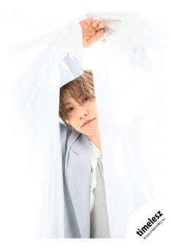 【No.TSZ26-239】Album「MOMENTUM」MV & jacket photo off-shot