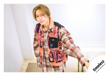 【No.TSZ26-251】Album「MOMENTUM」MV & jacket photo off-shot