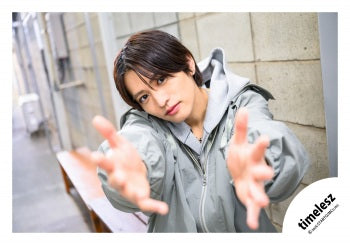 【No.TSZ26-267】Album「MOMENTUM」MV & jacket photo off-shot