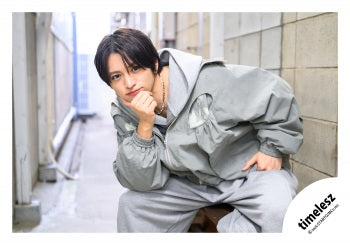 【No.TSZ26-288】Album「MOMENTUM」MV & jacket photo off-shot