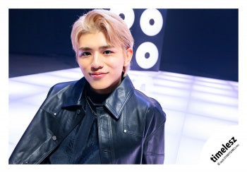 【No.TSZ26-294】Album「MOMENTUM」MV & jacket photo off-shot