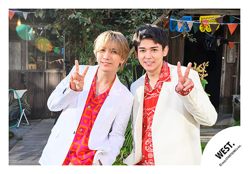 【No.WES25-030】Album「A.H.O. -Audio Hang Out-」MV & jacket photo off-shot