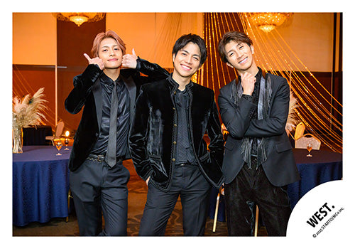 【No.WES25-031】Album「A.H.O. -Audio Hang Out-」MV & jacket photo off-shot