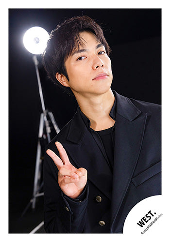 【No.WES25-038】Album「A.H.O. -Audio Hang Out-」MV & jacket photo off-shot