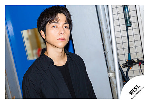 【No.WES25-051】Album「A.H.O. -Audio Hang Out-」MV & jacket photo off-shot