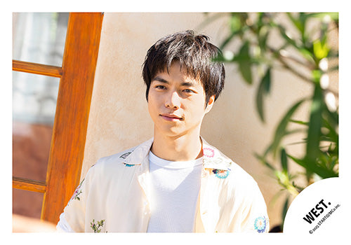 【No.WES25-054】Album「A.H.O. -Audio Hang Out-」MV & jacket photo off-shot