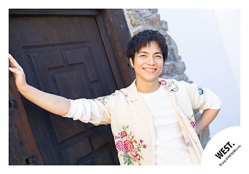 【No.WES25-057】Album「A.H.O. -Audio Hang Out-」MV & jacket photo off-shot