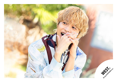 【No.WES25-094】Album「A.H.O. -Audio Hang Out-」MV & jacket photo off-shot