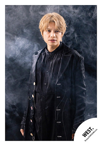 【No.WES25-102】Album「A.H.O. -Audio Hang Out-」MV & jacket photo off-shot