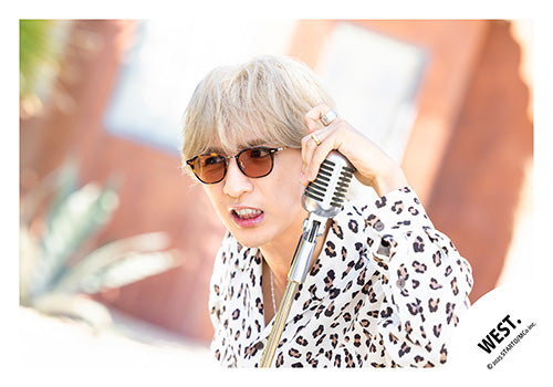 【No.WES25-142】Album「A.H.O. -Audio Hang Out-」MV & jacket photo off-shot