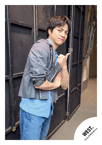 【No.WES25-218】「WEST. LIVE TOUR 2025 A.H.O. -Audio Hang Out-」Goods off-shot