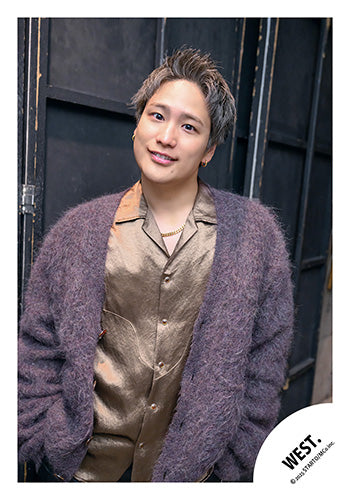 【No.WES25-233】「WEST. LIVE TOUR 2025 A.H.O. -Audio Hang Out-」Goods off-shot