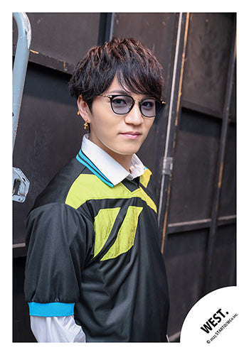 【No.WES25-256】「WEST. LIVE TOUR 2025 A.H.O. -Audio Hang Out-」Goods off-shot