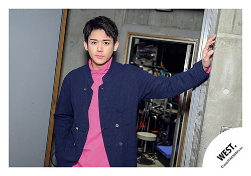 【No.WES25-294】「WEST. LIVE TOUR 2025 A.H.O. -Audio Hang Out-」Goods off-shot