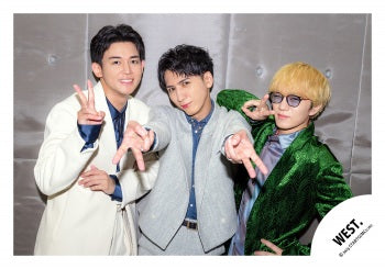 【No.WES25-543】「WEST. SPECIAL LIVE “WESTA!” 2025-2026」Goods off-shot