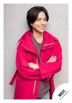 【No.WES25-546】「WEST. SPECIAL LIVE “WESTA!” 2025-2026」Goods off-shot