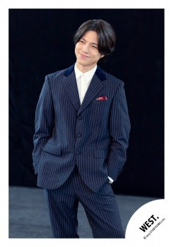 【No.WES25-553】「WEST. SPECIAL LIVE “WESTA!” 2025-2026」Goods off-shot