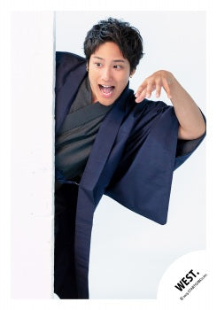 【No.WES25-565】「WEST. SPECIAL LIVE “WESTA!” 2025-2026」Goods off-shot