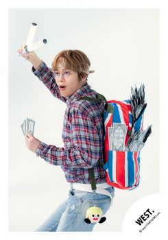 【No.WES25-572】「WEST. SPECIAL LIVE “WESTA!” 2025-2026」Goods off-shot