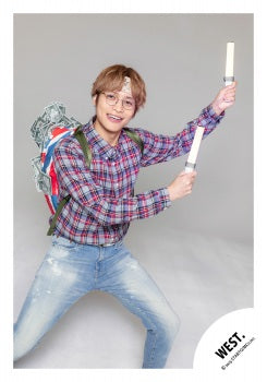 【No.WES25-578】「WEST. SPECIAL LIVE “WESTA!” 2025-2026」Goods off-shot