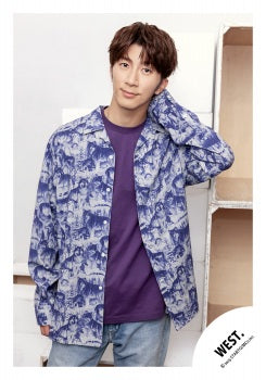 【No.WES25-601】「WEST. SPECIAL LIVE “WESTA!” 2025-2026」Goods off-shot