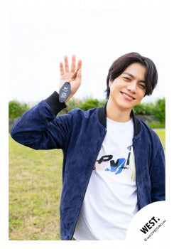 【No.WES26-104】Album「One of a kind」MV & jacket photo off-shot