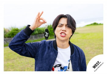 【No.WES26-107】Album「One of a kind」MV & jacket photo off-shot