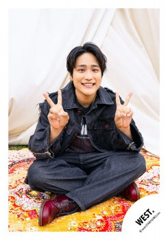 【No.WES26-113】Album「One of a kind」MV & jacket photo off-shot