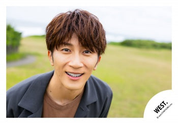 【No.WES26-155】Album「One of a kind」MV & jacket photo off-shot