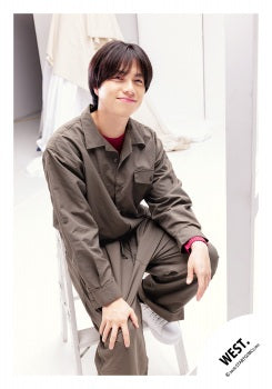 【No.WES26-205】「WEST. LIVE TOUR 2026 Yuiitsu-Muni」Goods off-shot