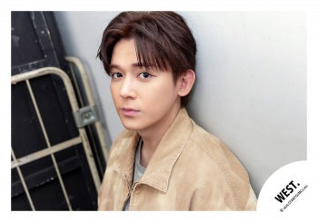 【No.WES26-275】「WEST. LIVE TOUR 2026 Yuiitsu-Muni」Goods off-shot