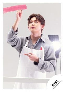 【No.WES26-277】「WEST. LIVE TOUR 2026 Yuiitsu-Muni」Goods off-shot