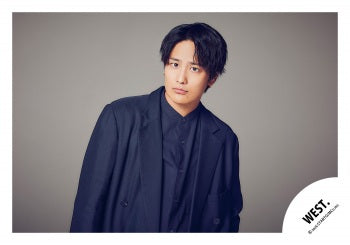 【No.WES26-298】WEST. Artist Original Photo