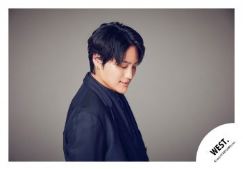 【No.WES26-307】WEST. Artist Original Photo